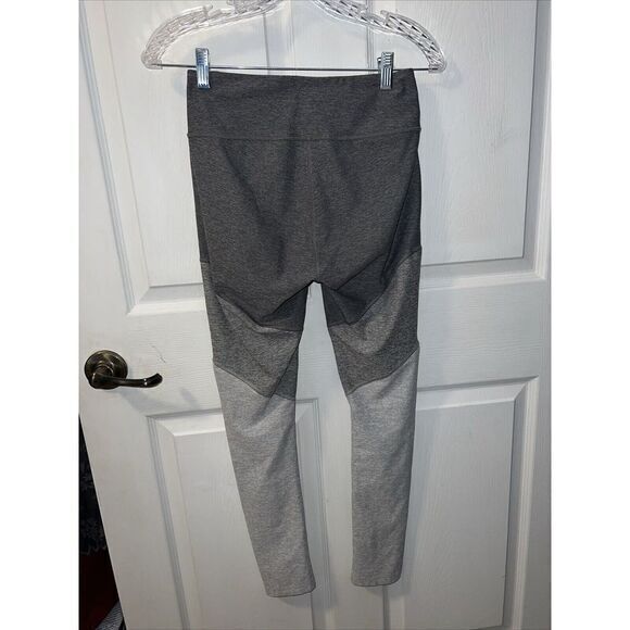Outdoor Voices Springs 7/8 Leggings Womens Size Small Gray Tones‎ Color Block - Picture 2 of 7